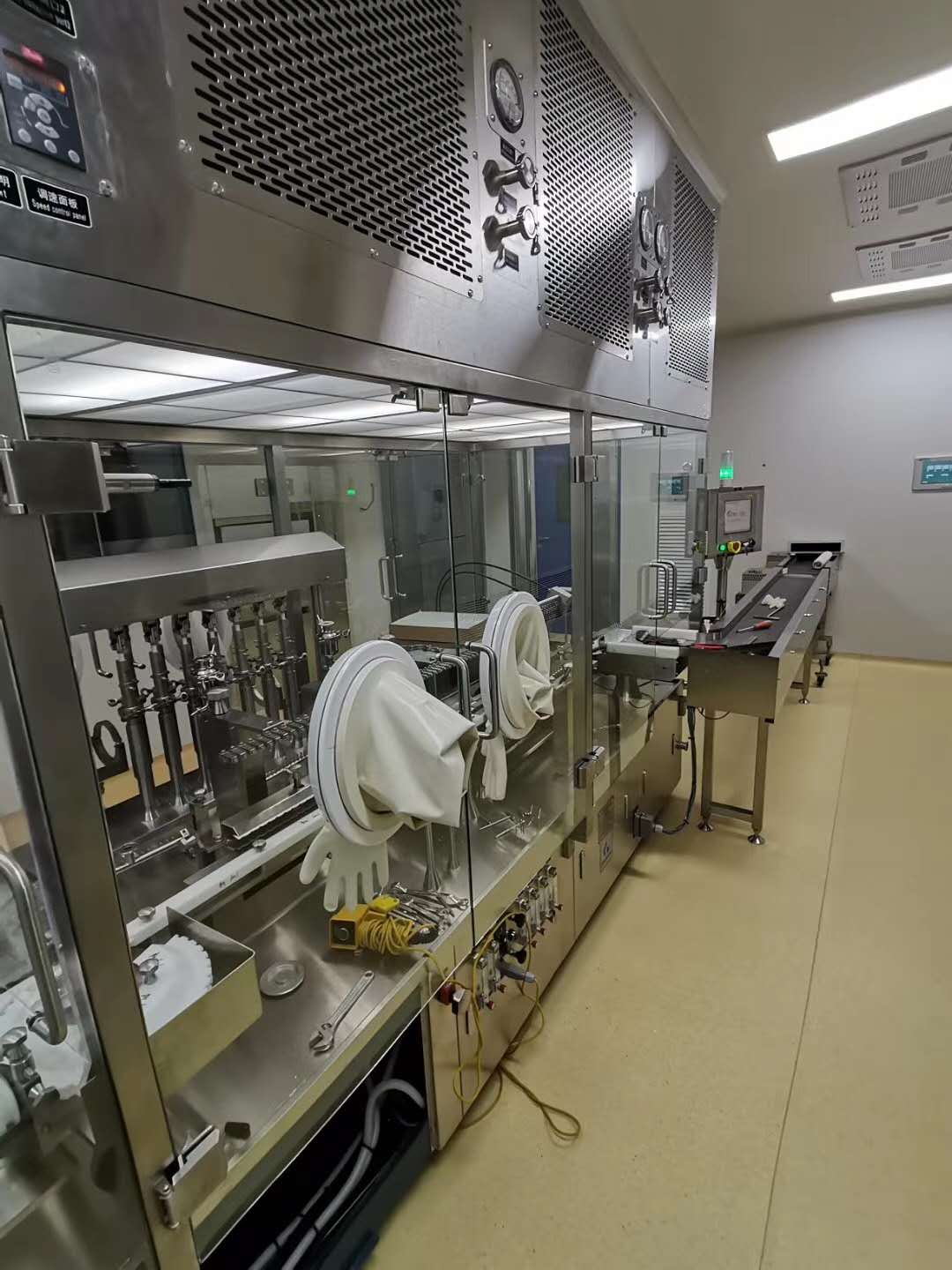 <b>上门安装3104在线监测粒子计数器</b>